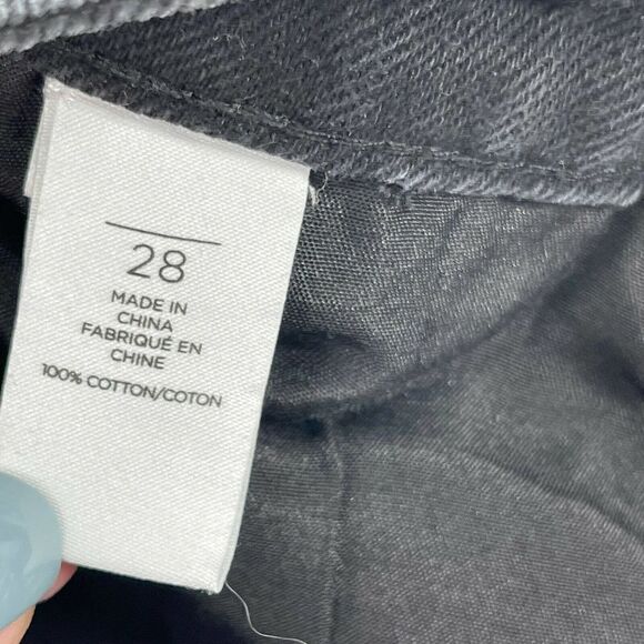 Cut Off Jean Shorts Black Denim Distressed BP Size 28 Waist Mid Rise Festival - Picture 6 of 6